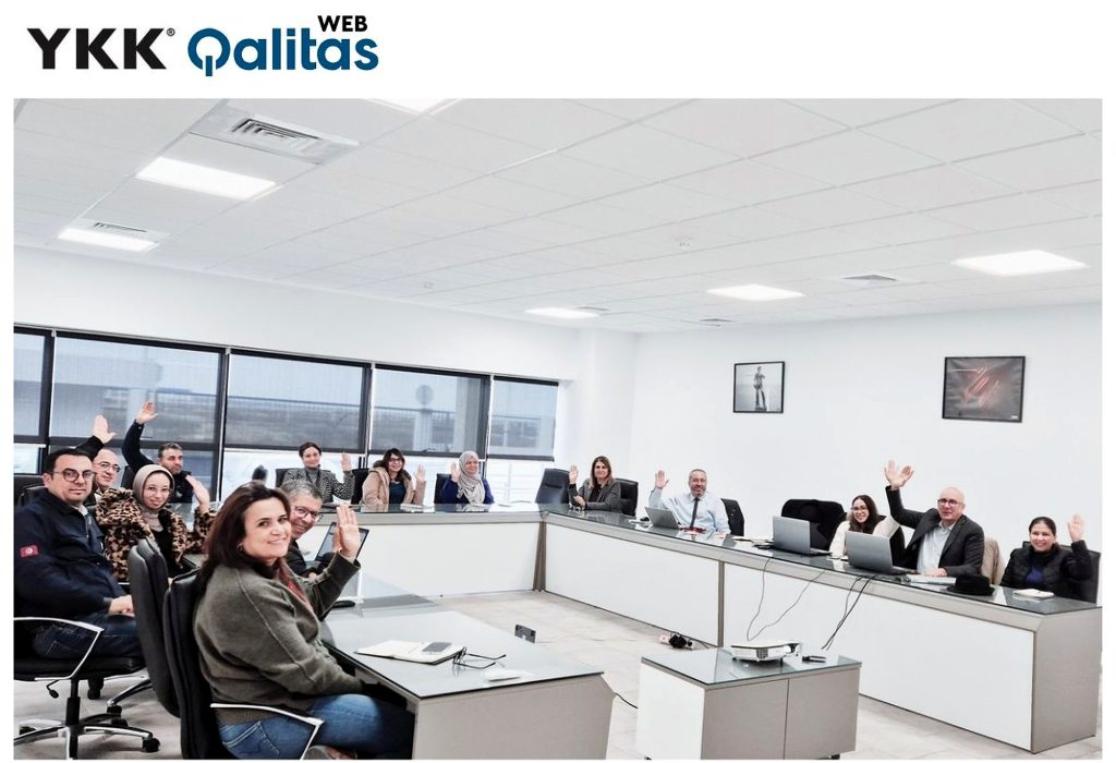 Équipe YKK Tunisie lors du déploiement de QALITAS WEB pour la digitalisation du système QSE